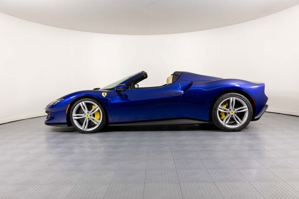 Certified 2025 Ferrari 296 GTS RWD image 41