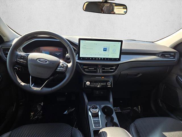 New 2026 Ford Escape SE w/ Class II Trailer Tow Package FWD image 14