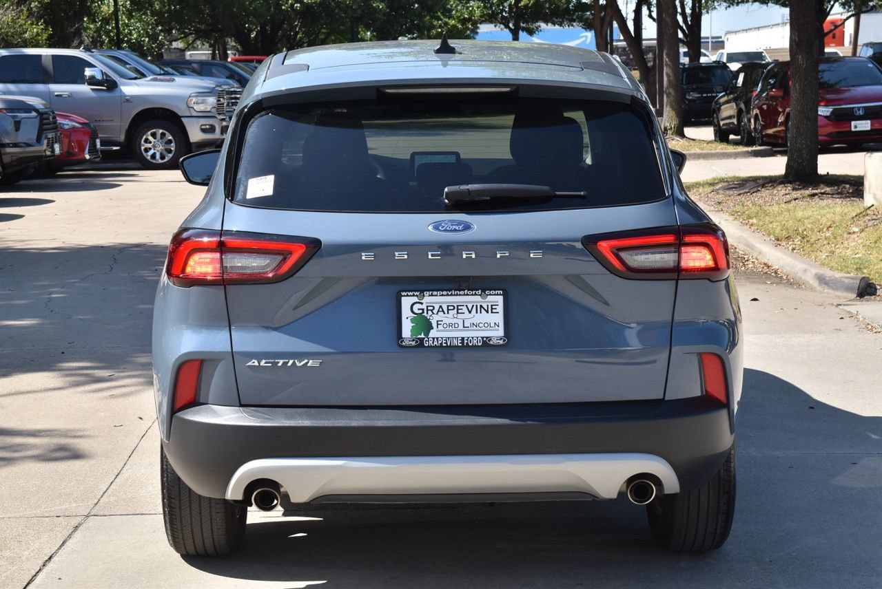 Certified 2024 Ford Escape Active FWD image 9