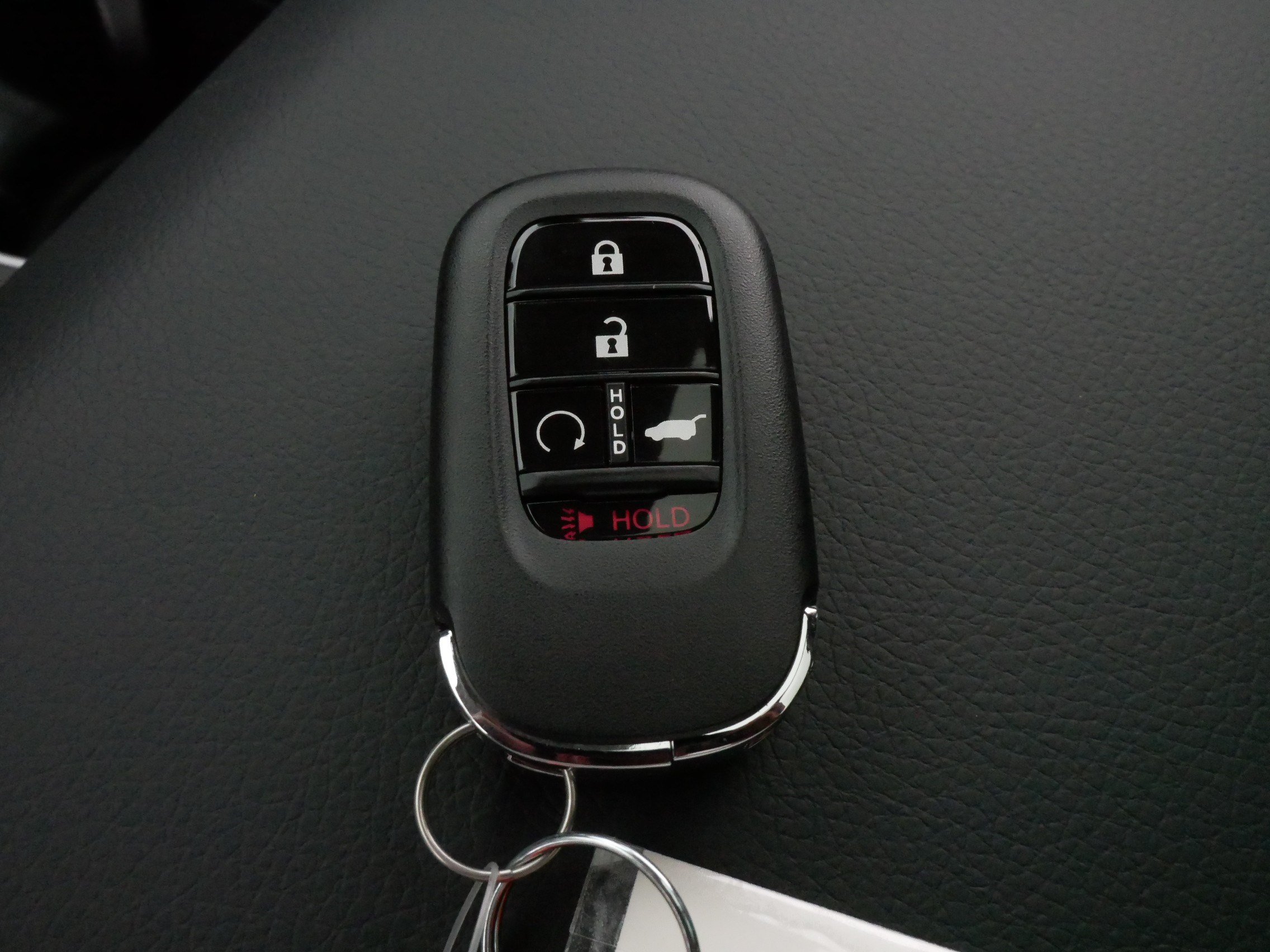 Certified 2026 Honda Pilot Touring image 33