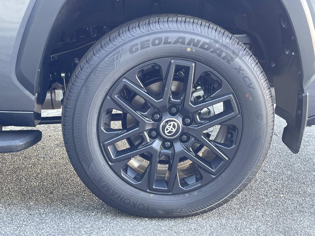 New 2026 Toyota Sequoia Limited w/ Tow Technology Package AWD/4WD image 30