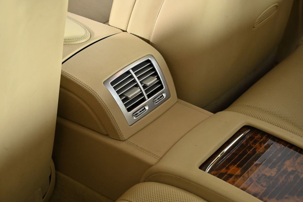 Used 2009 Mercedes-Benz CL 550 4MATIC image 29