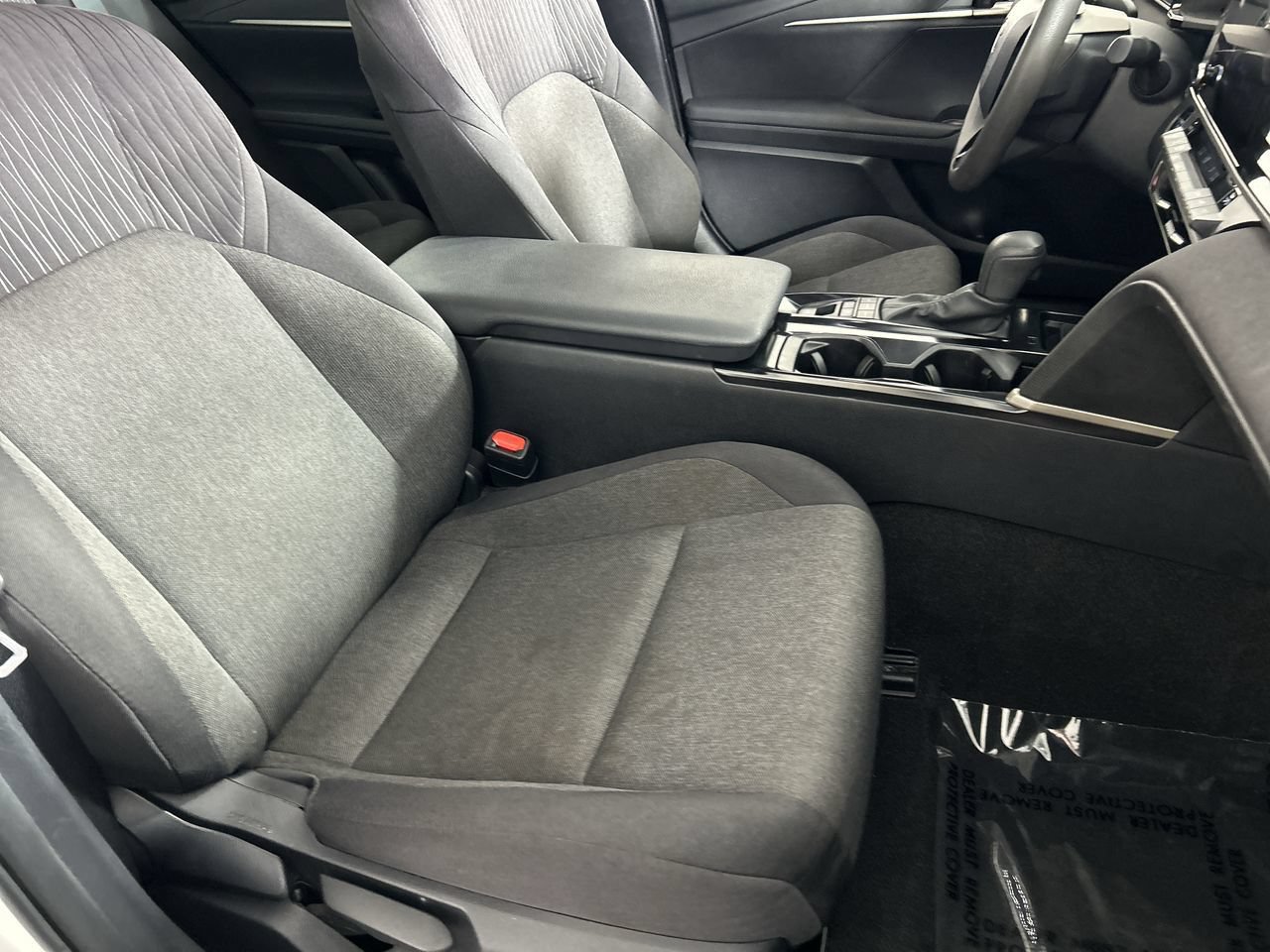 Used 2025 Toyota Camry LE w/ Convenience Package FWD image 26