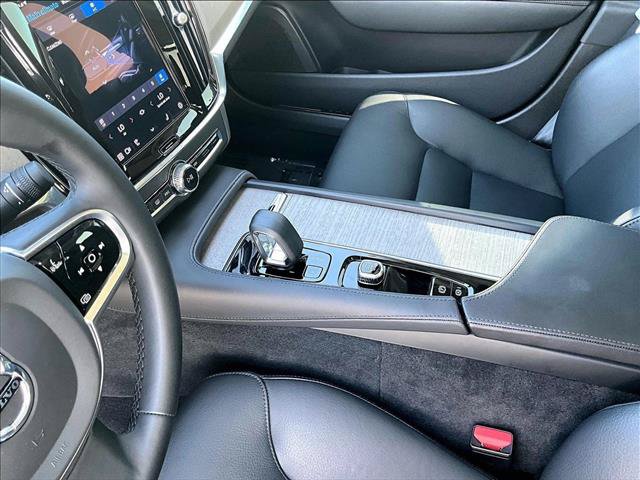 Used 2023 Volvo S90 B6 Plus w/ Protection Package Premier AWD/4WD image 15