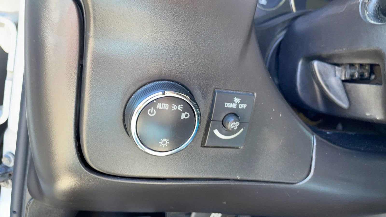 Used 2013 Chevrolet Express 2500 RWD image 21