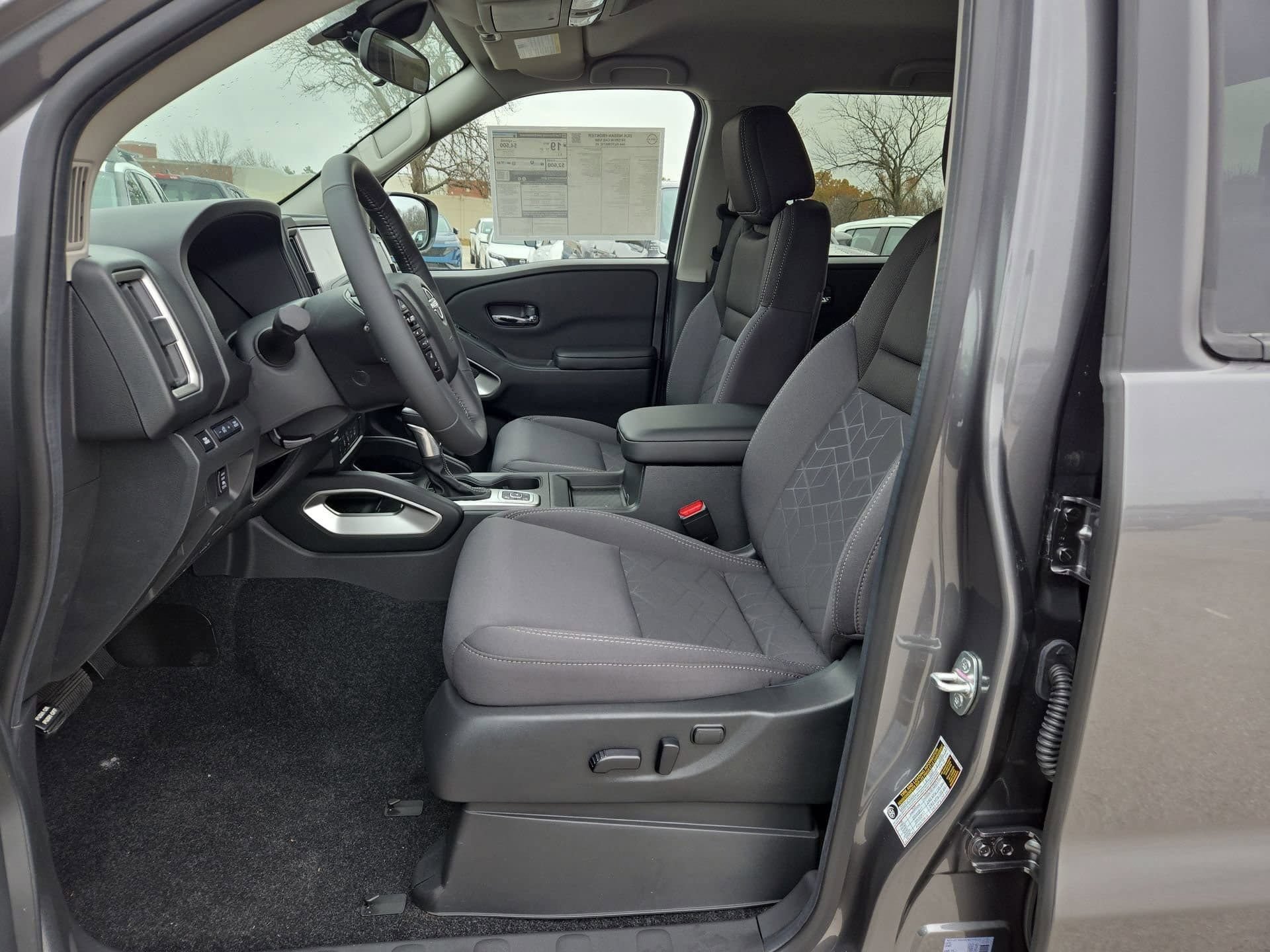 New 2026 Nissan Frontier SV w/ SV Convenience Package AWD/4WD image 10
