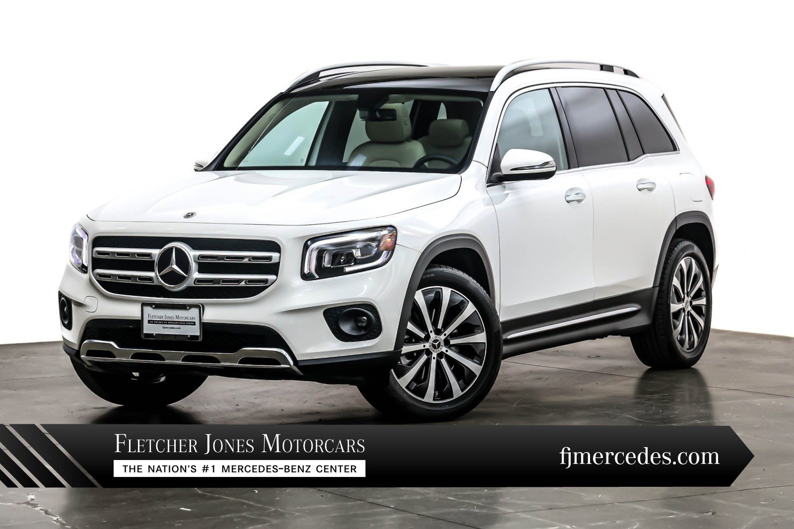 Used 2023 Mercedes-Benz GLB 250 image 1