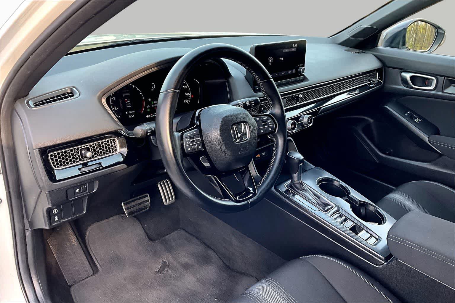 Used 2023 Honda Civic Sport image 16