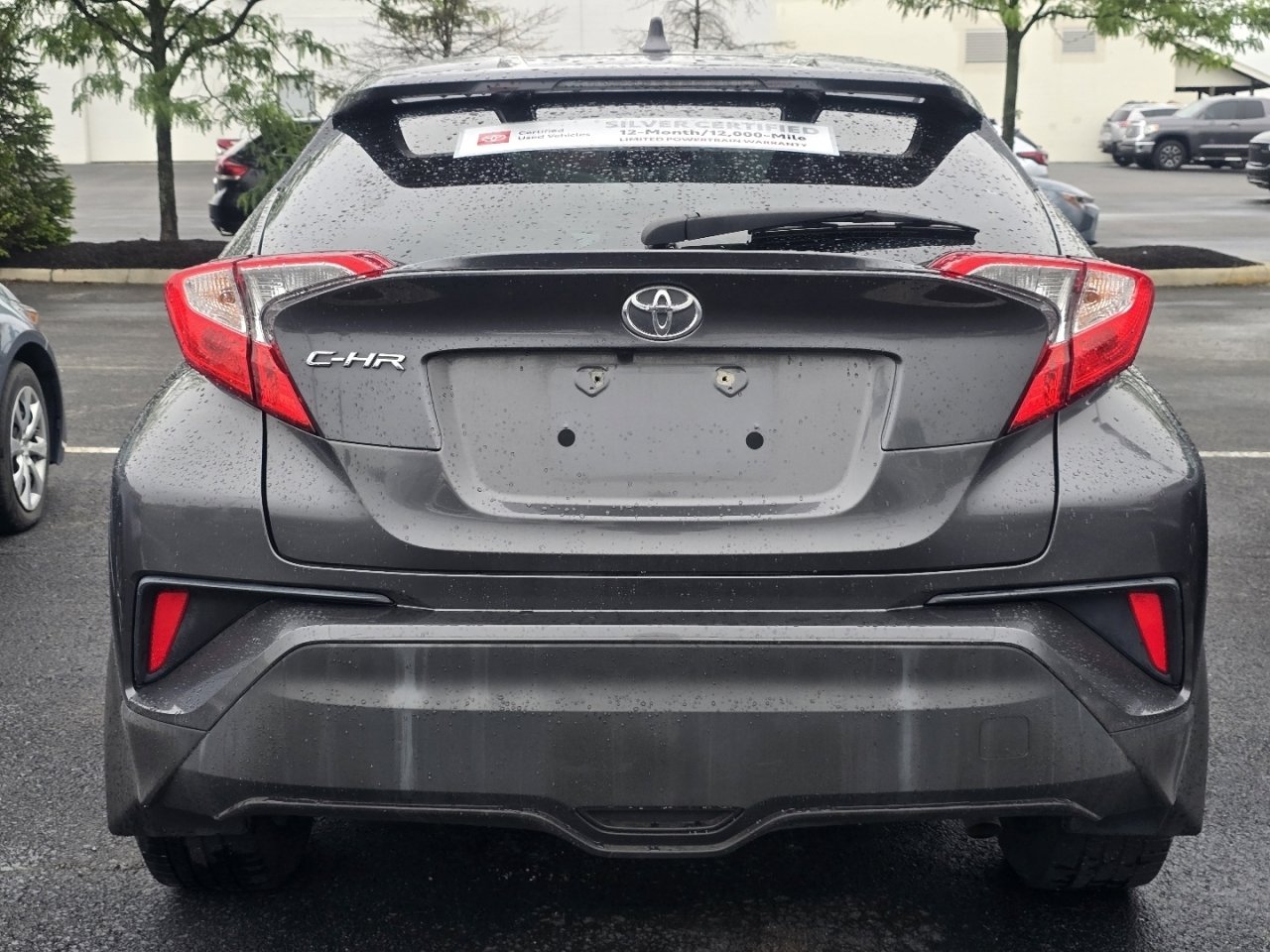 Used 2020 Toyota C-HR XLE FWD image 6