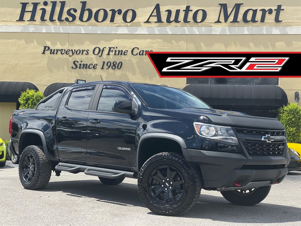 Used 2018 Chevrolet Colorado ZR2 w/ ZR2 Midnight Special Edition AWD/4WD image 2