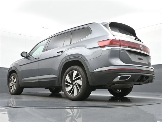 Used 2024 Volkswagen Atlas SE image 14
