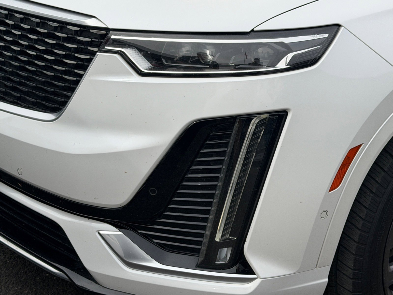 Used 2020 Cadillac XT6 Premium Luxury w/ Platinum Package AWD/4WD image 8