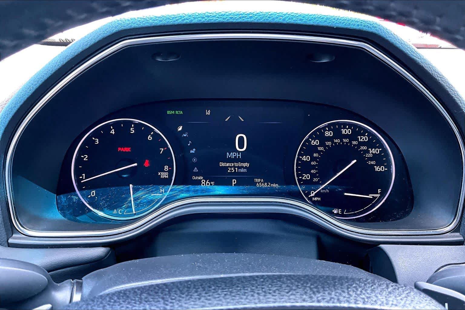 Used 2019 Toyota Avalon XSE FWD image 25