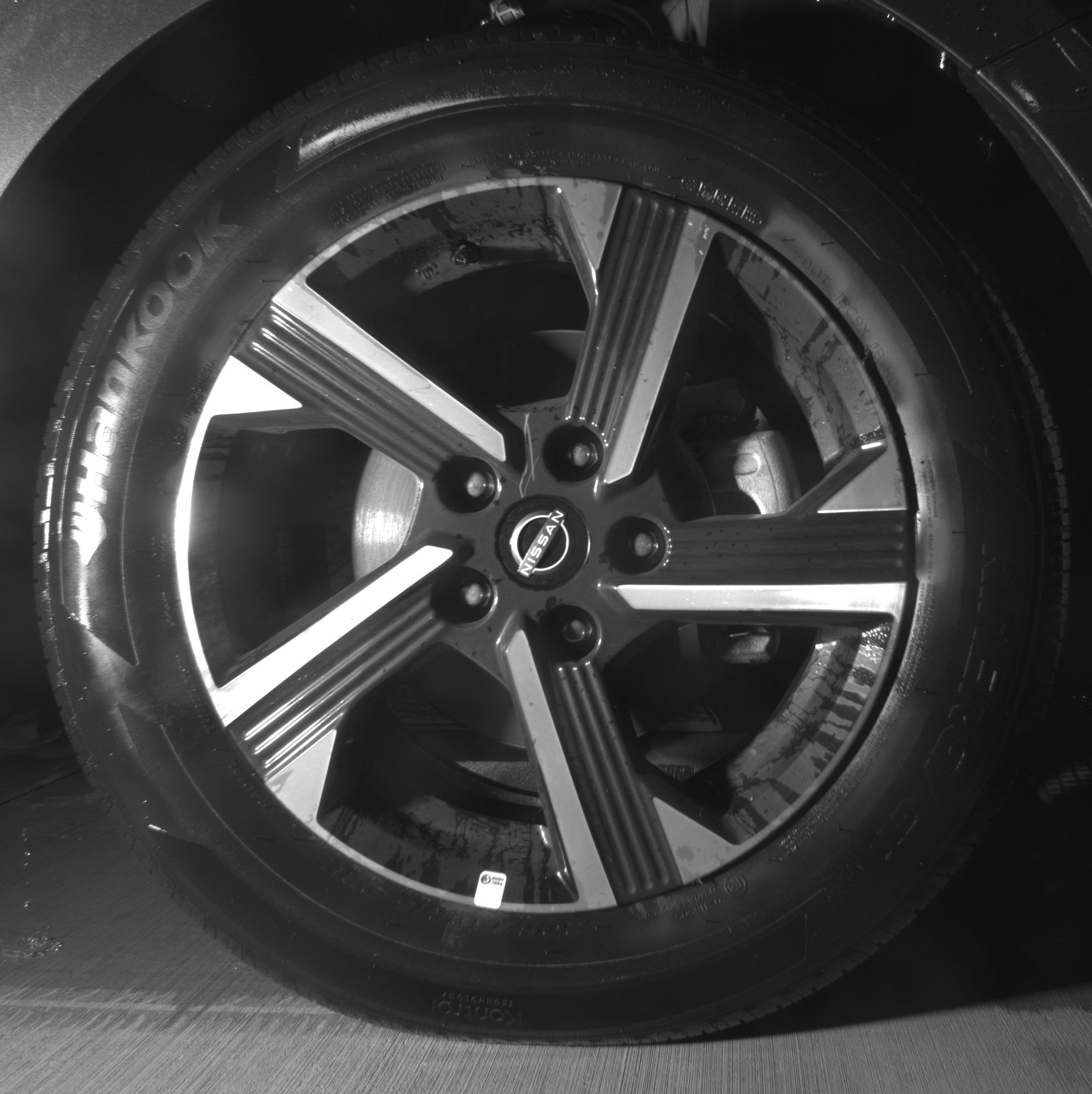 Used 2025 Nissan Sentra SV FWD image 13
