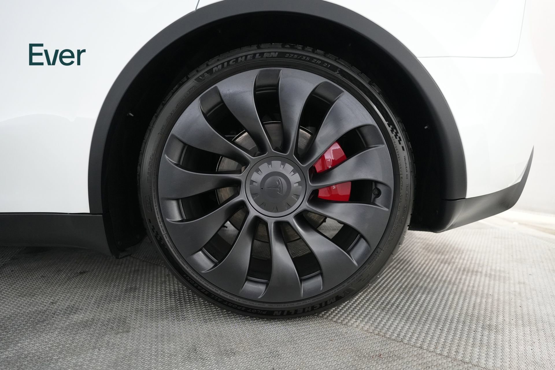 Used 2023 Tesla Model Y Performance AWD/4WD image 9