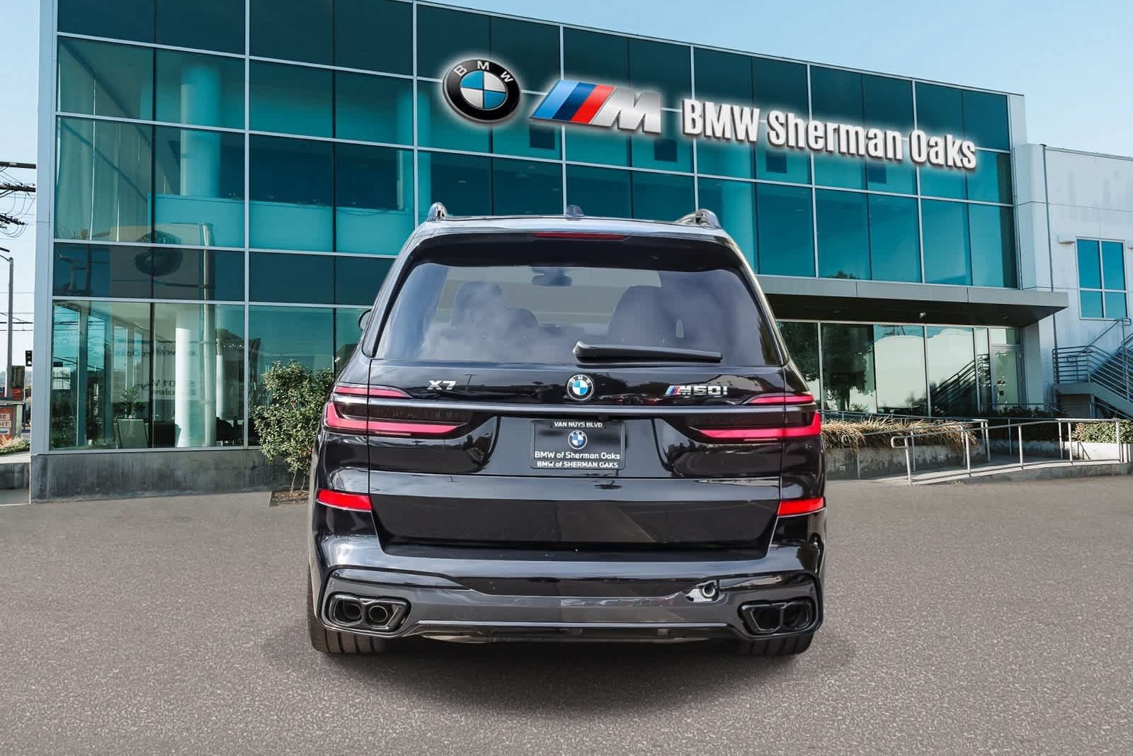 New 2027 BMW X7 M60i AWD/4WD image 5