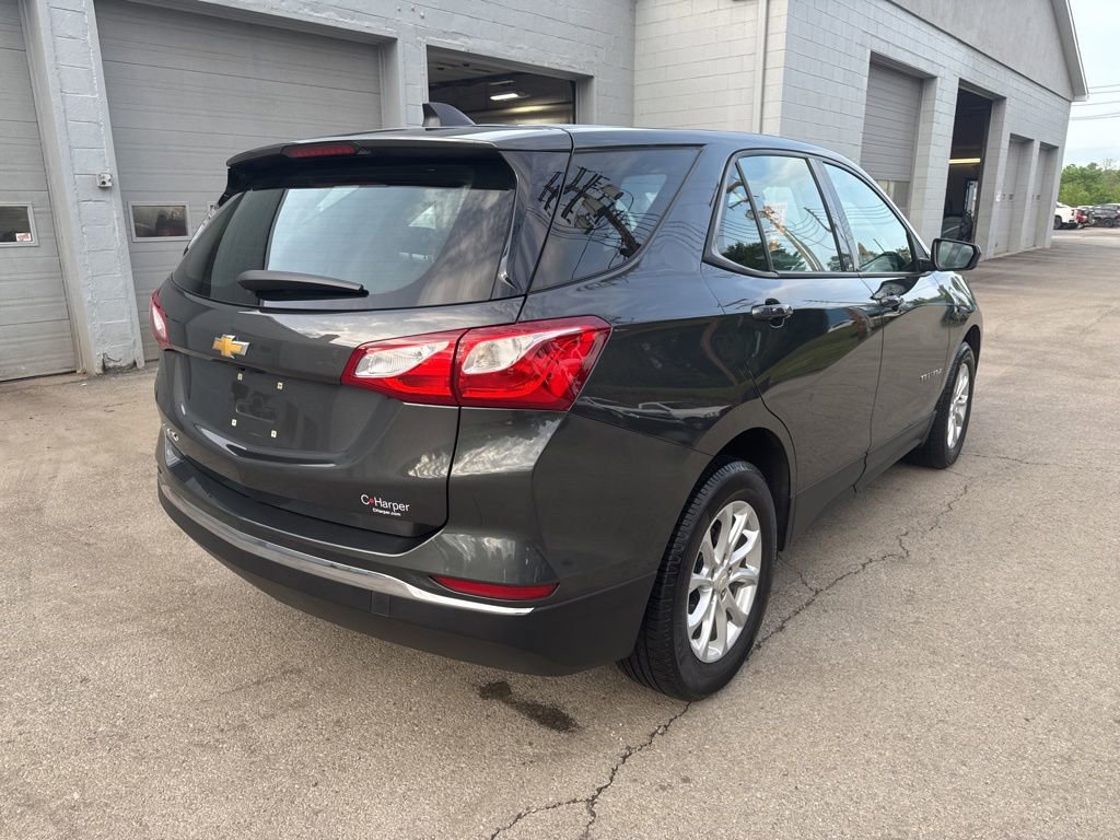 Used 2018 Chevrolet Equinox LS FWD image 3
