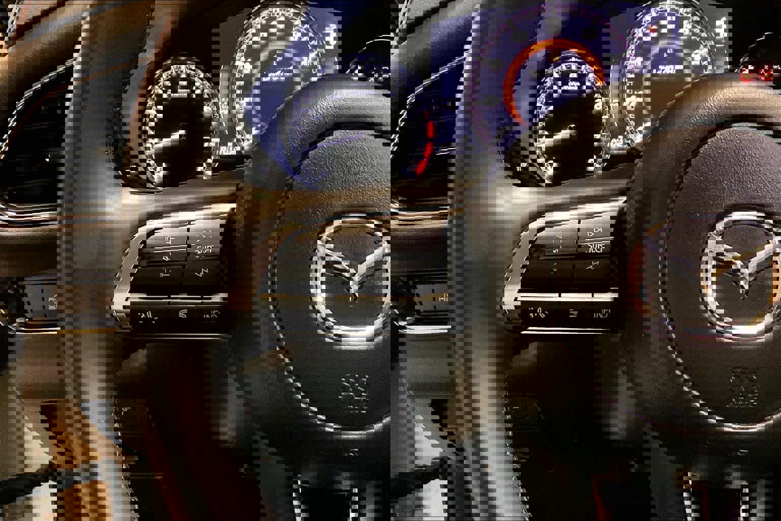 Used 2025 MAZDA CX-30 AWD 2.5 S w/ Preferred Package image 22