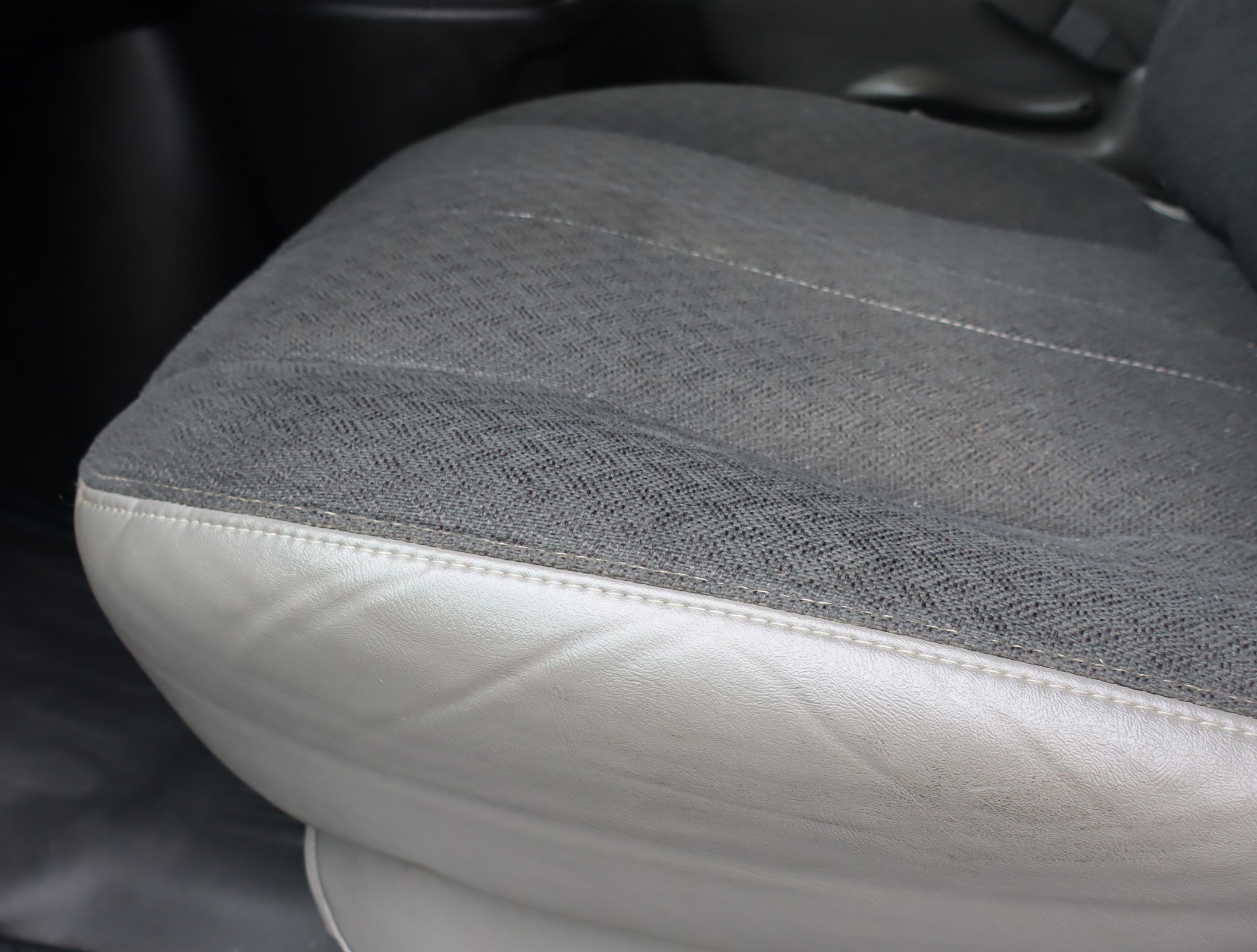 Used 2024 Chevrolet Express 2500 w/ Driver Convenience Package image 15