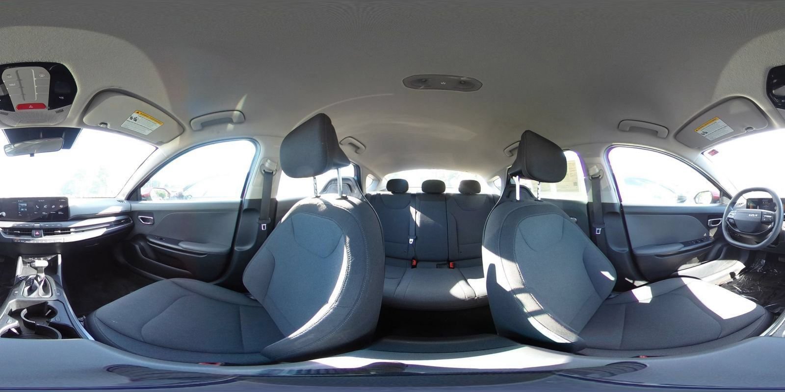 Used 2025 Kia K4 FWD image 42