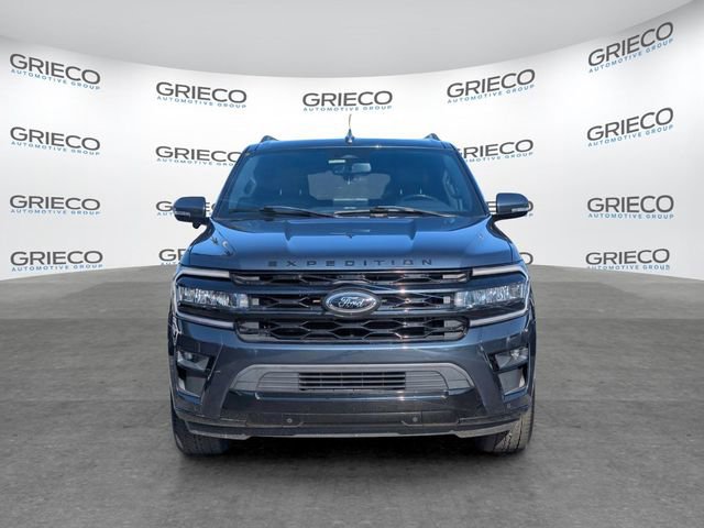 Used 2023 Ford Expedition Limited RWD image 2