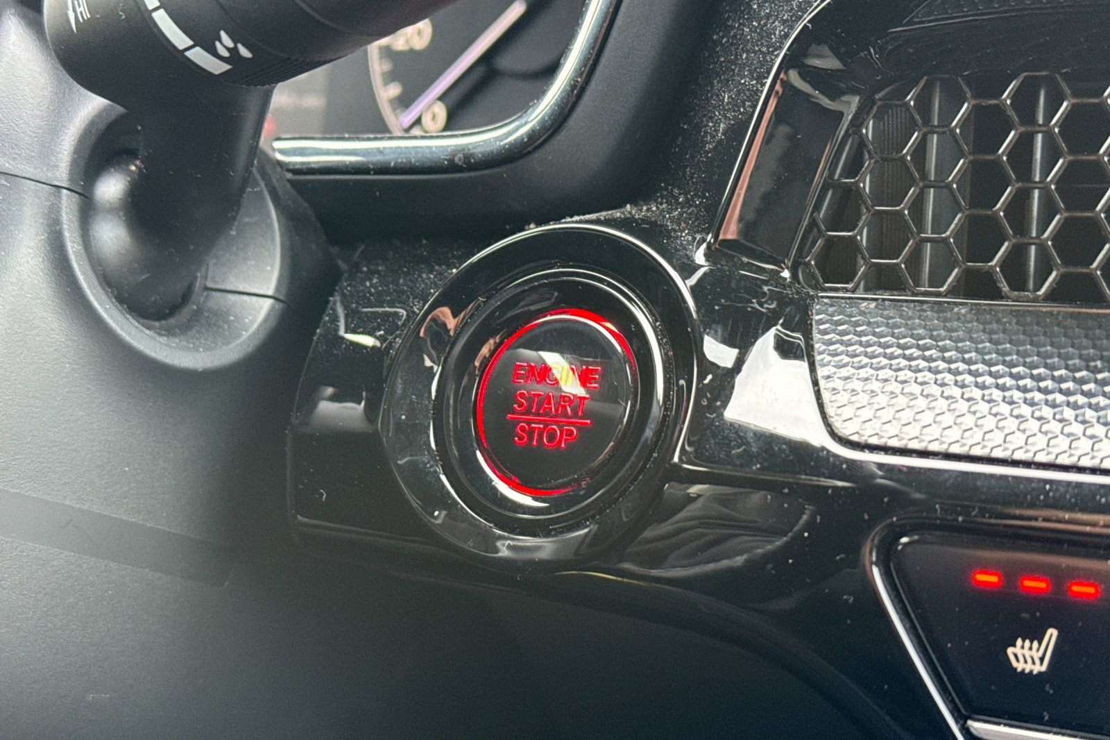 Used 2024 Honda CR-V EX-L image 33