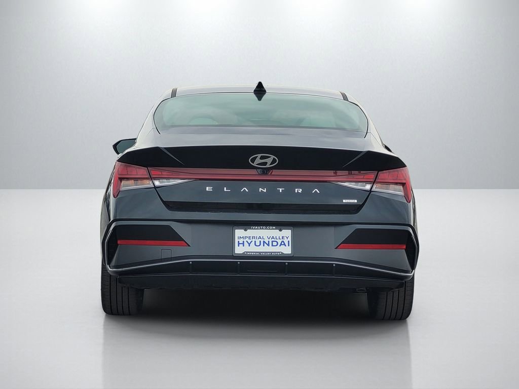 New 2026 Hyundai Elantra Limited image 5