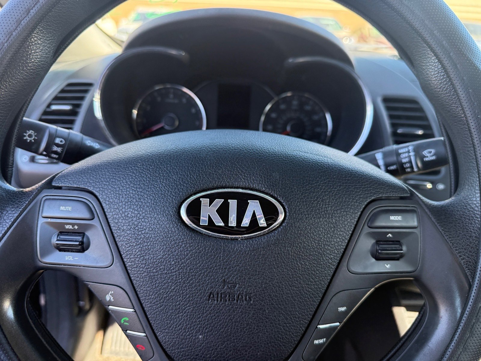 Used 2016 Kia Forte LX image 8