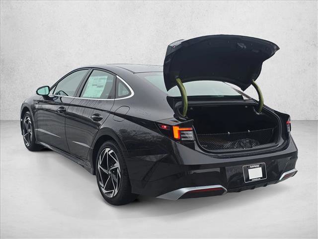 New 2026 Hyundai Sonata SEL image 3