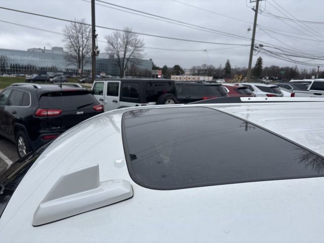 Used 2016 GMC Yukon Denali w/ Open Road Package image 24