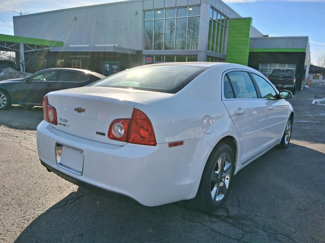 Used 2010 Chevrolet Malibu LT FWD image 6