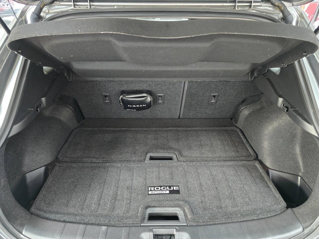 Used 2022 Nissan Rogue Sport SV AWD/4WD image 25