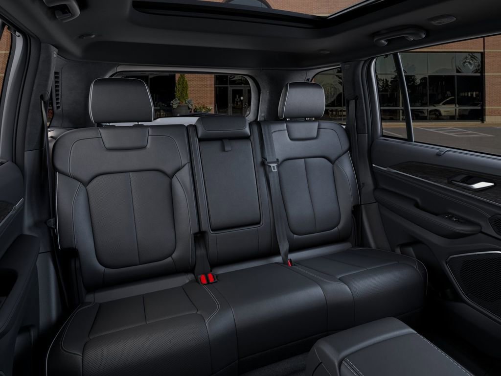 New 2025 Jeep Grand Cherokee Overland w/ Luxury Tech Group IV image 15