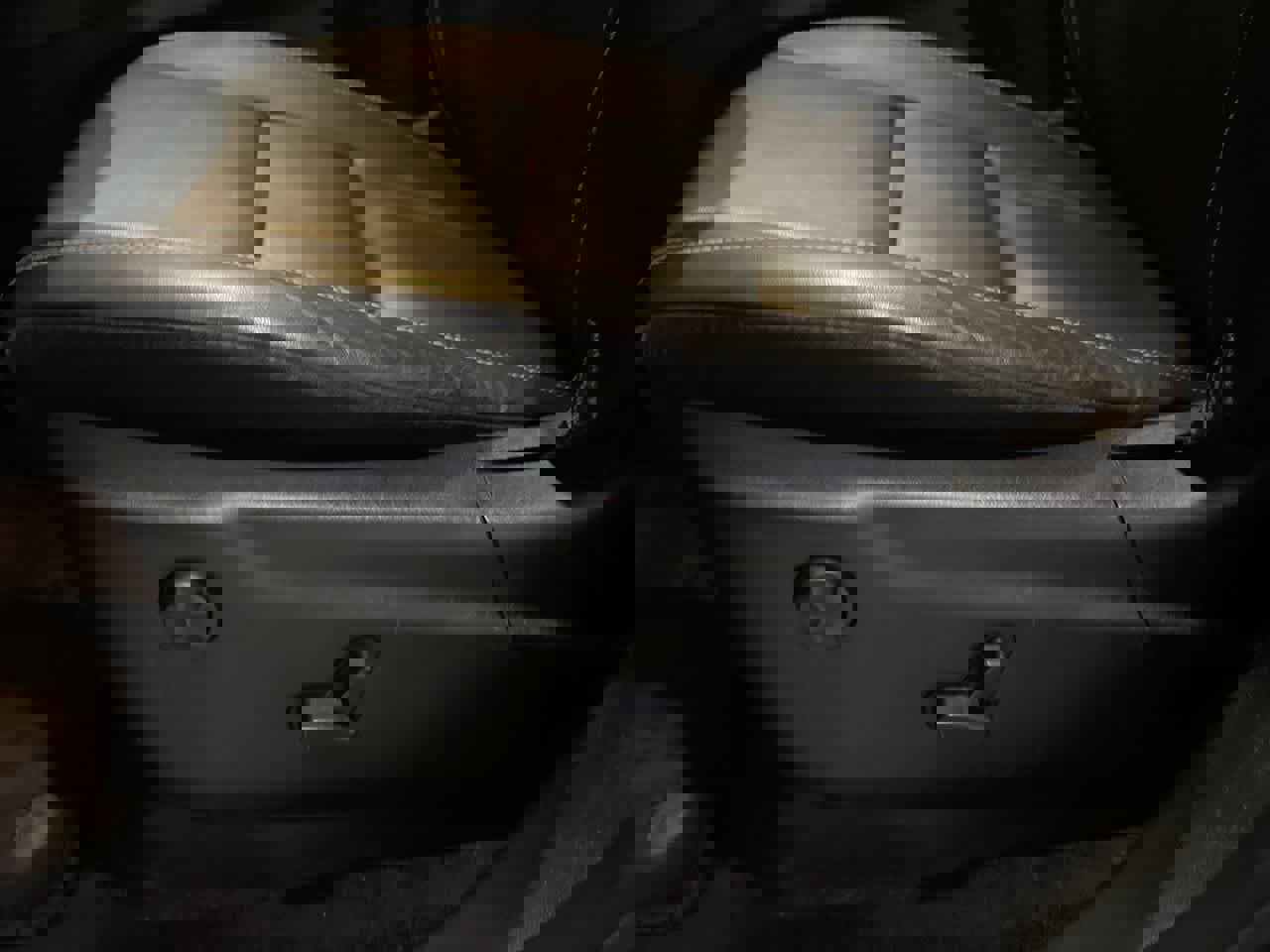 Used 2017 Jeep Grand Cherokee Limited image 12