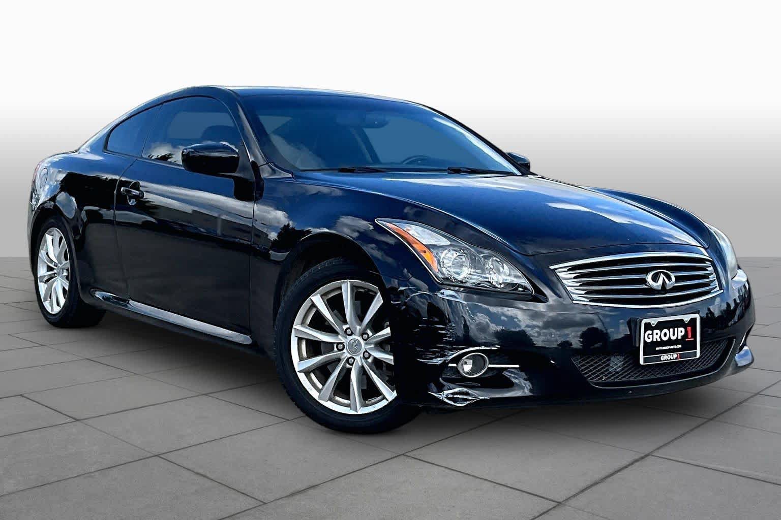 Used 2011 INFINITI G37 Journey w/ Premium Pkg RWD image 2