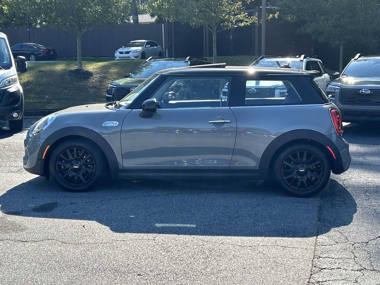 Used 2019 MINI Cooper S FWD image 2