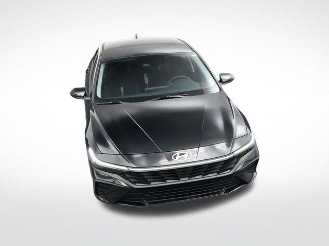 Used 2024 Hyundai Elantra SEL image 29