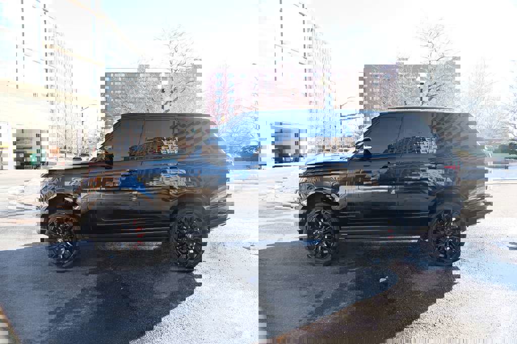 Used 2019 Land Rover Range Rover Autobiography image 6