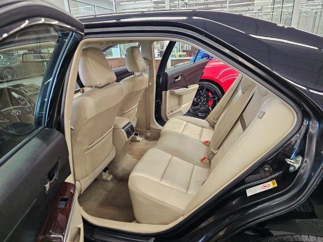 Used 2013 Toyota Camry XLE image 30