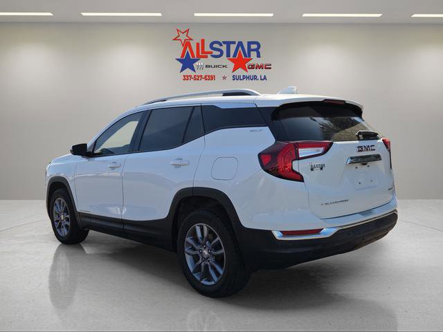 Used 2024 GMC Terrain SLT w/ Infotainment Package II image 5