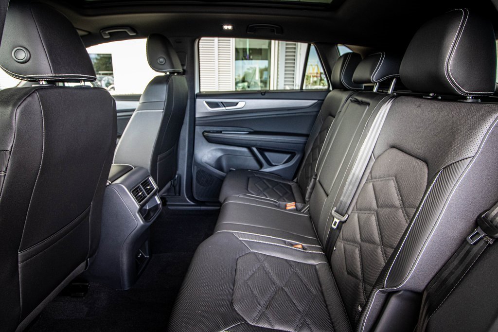 New 2026 Volkswagen Atlas Cross Sport SE image 47
