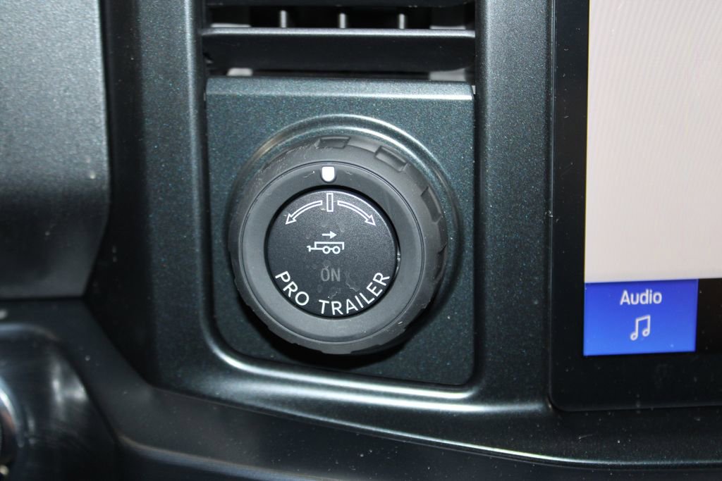 New 2025 Ford F250 Lariat w/ Lariat Ultimate Package image 46