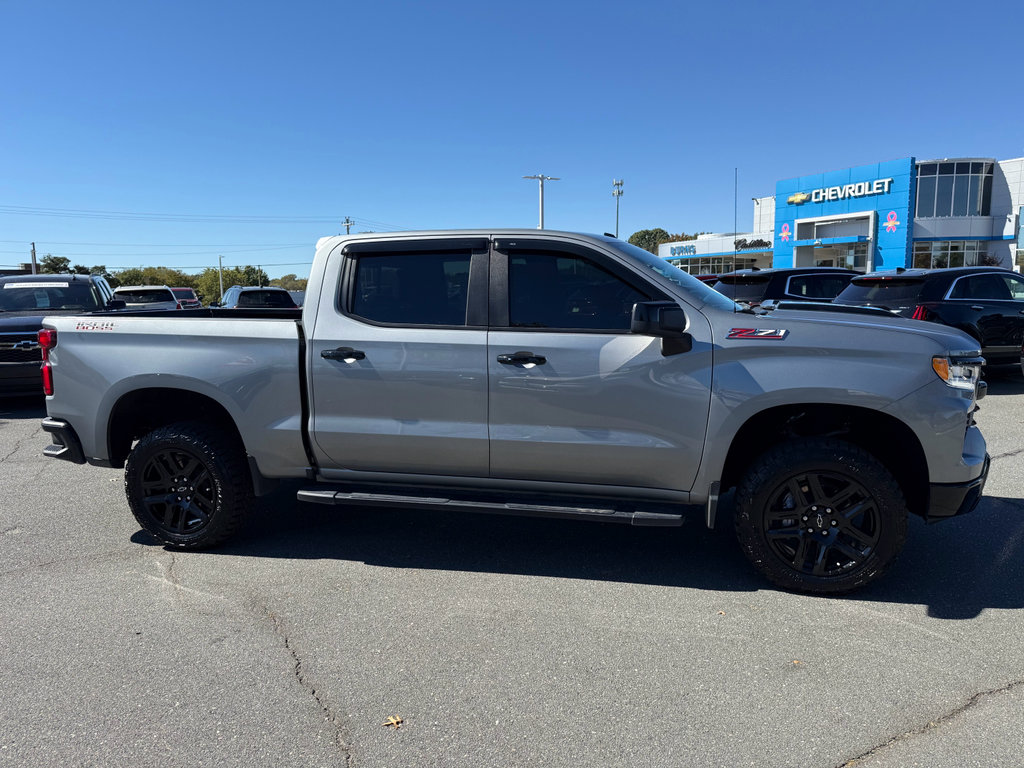 Used 2024 Chevrolet Silverado 1500 LT Trail Boss w/ Convenience Package II image 10