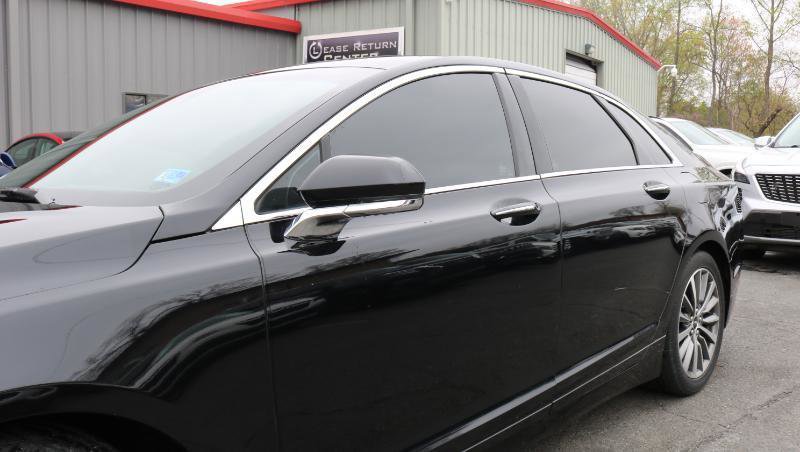 Used 2020 Lincoln MKZ w/ Convenience Package image 4