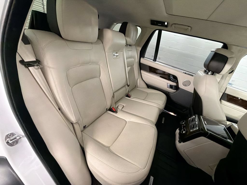 Used 2021 Land Rover Range Rover P525 Westminster Edition LWB AWD/4WD image 28