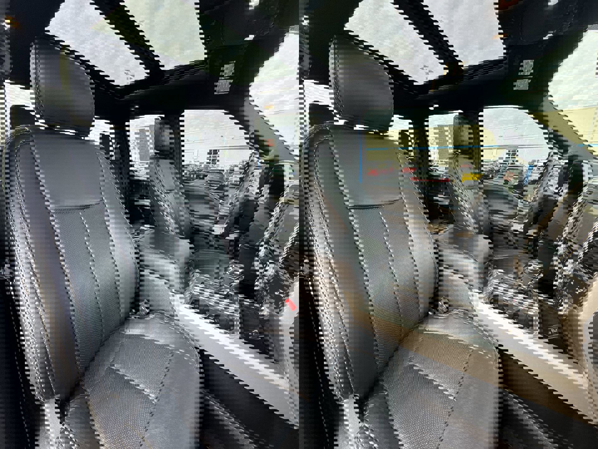 Used 2020 Ford F150 Lariat w/ Equipment Group 502A Luxury image 24