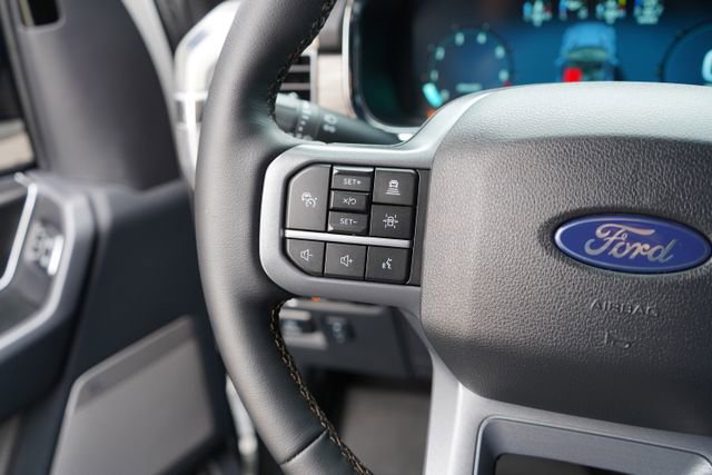 Used 2025 Ford F150 Lariat w/ Equipment Group 501A Mid image 18