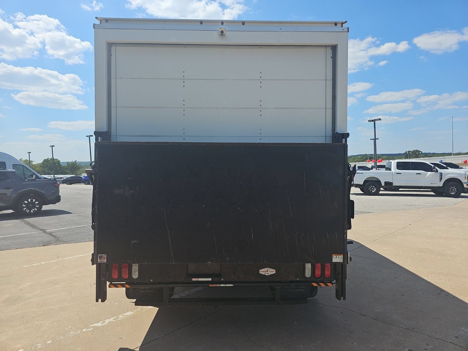 Used 2024 Ford E-450 and Econoline 450 Super Duty w/ Power Windows & Locks Group RWD image 5