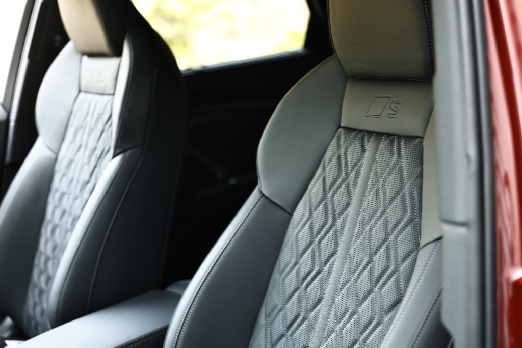 New 2026 Audi SQ5 Premium Plus AWD/4WD image 22