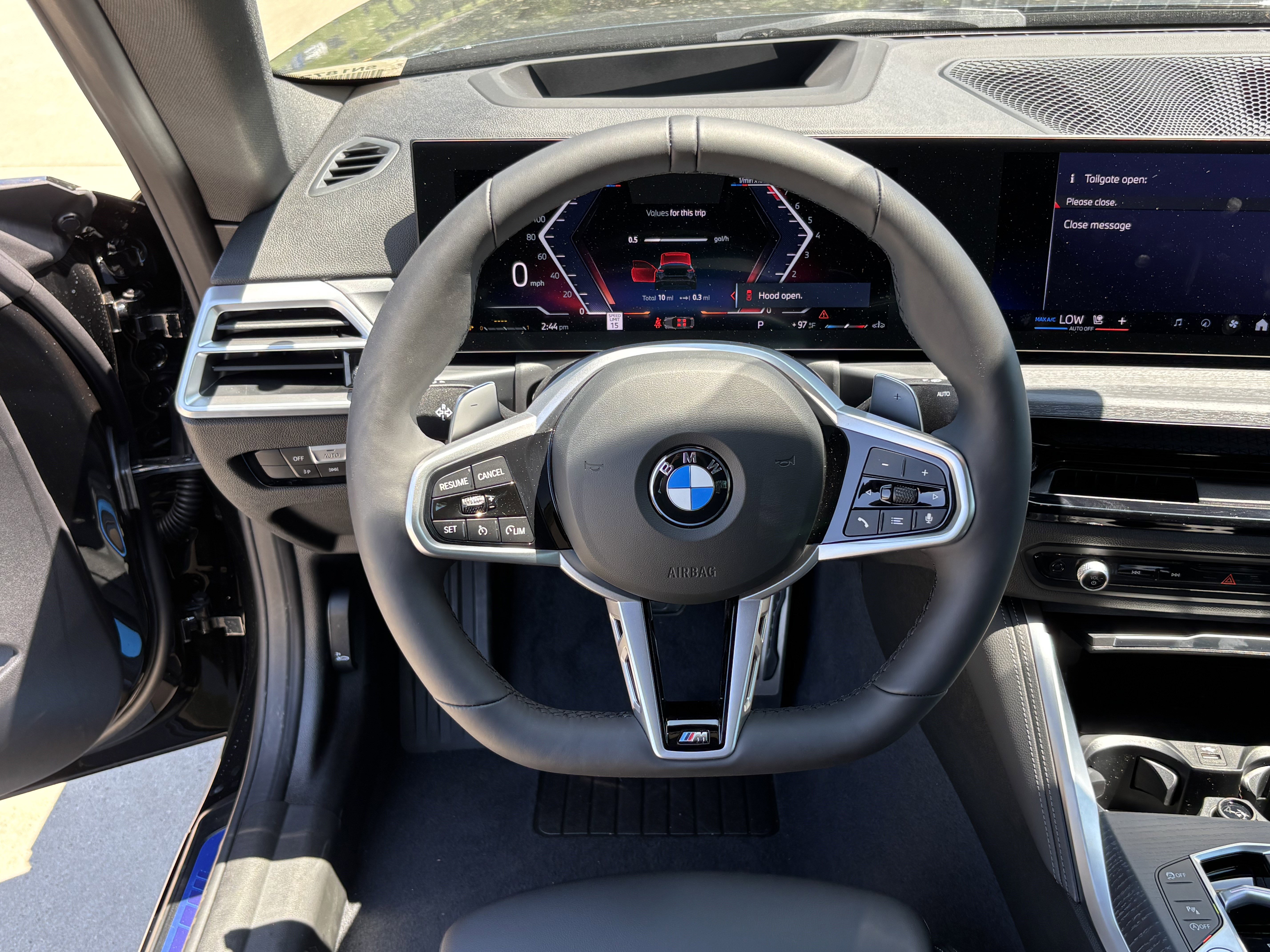 Certified 2025 BMW 230i Coupe w/ M Sport Package image 18